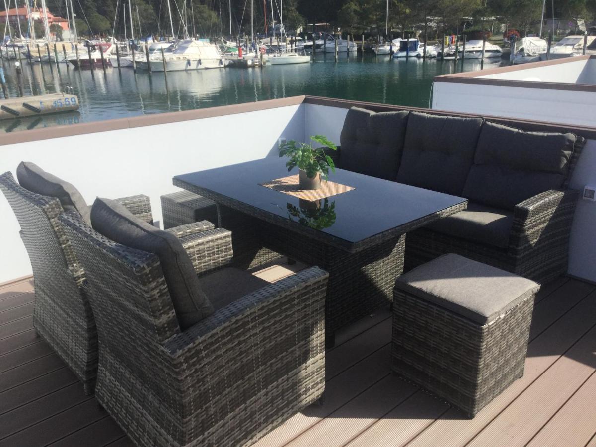 فيلا Floating House - Arena 2 بولا المظهر الخارجي الصورة
