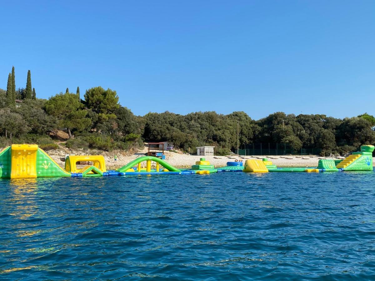 فيلا Floating House - Arena 2 بولا المظهر الخارجي الصورة